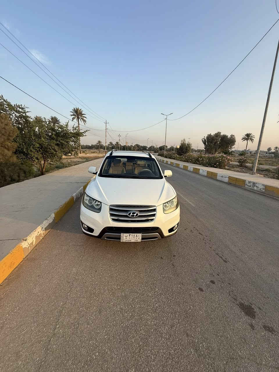 سنتافي 2012 خليجي فول مواصفات 6سلندر 
رقم بغداد فقط الي بالسونا ماشية118حقيقي. السعر 174 وبيه مجال قليل 
مكان السيارة الحله بابل 
هـ ‭0783 863 5978‬
