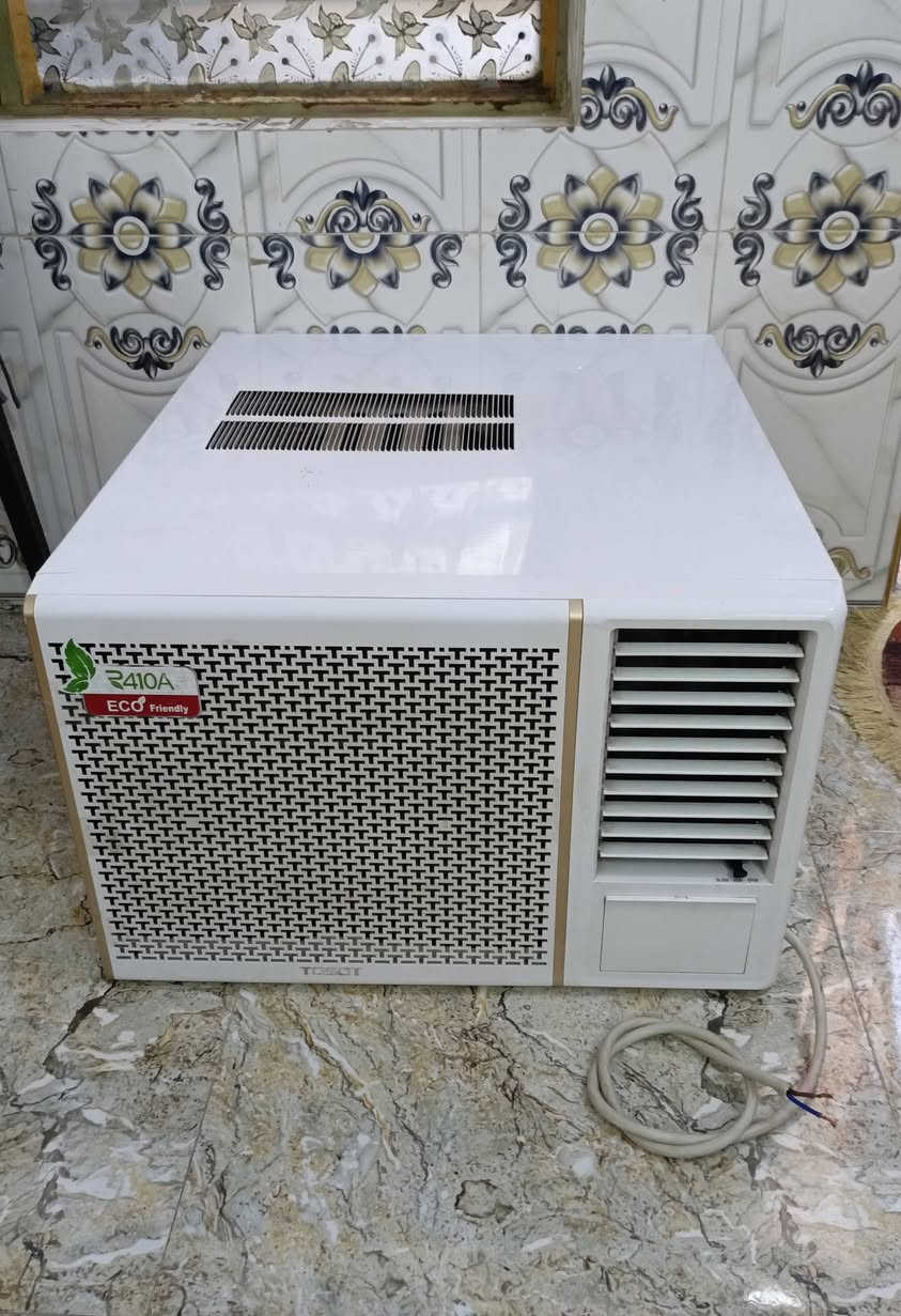 سلام عليكم مكيف طنين للبيع نوعيه توسوت الحديث غازه 410 شغال شرط الشغل عل فحص تدفئه + تبريد مكيف نضيف جدا نضافه 100/100 ماداخل تصليح بلادي علا وضع الشركه السعر 325 شراي اتصل *********** مكاني بغداد مدينه الصدر
