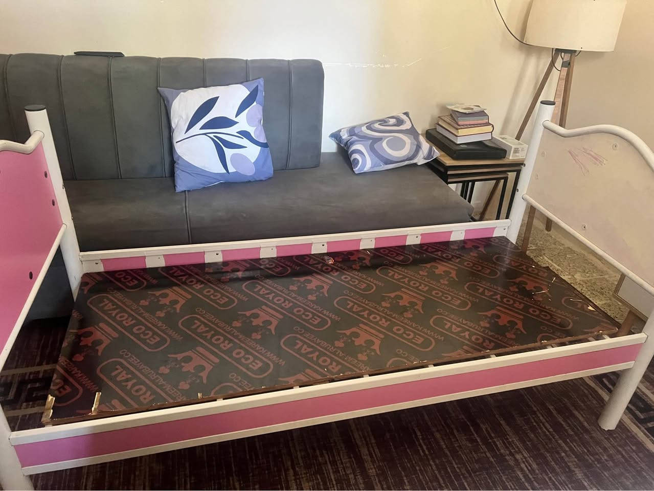 جرباية طفل عرض 72 سم طول 165 نضيفة جدا مكانها الشعب ماعندي توصيل سعرها 40 الف بغداد, العراق


**إذا كنت صاحب هذا الإعلان وتريد حذفه لأي سبب، رجاءا أرسل رسالة إلى الدعم الفني**