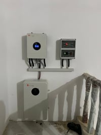قضاء الحمزة الشرقي • انفيرتر ٦KW • بطارية ١٠KWh