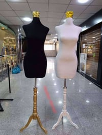 ملكانات • بلاستك قوي • قياس ٤٠ و٤٢