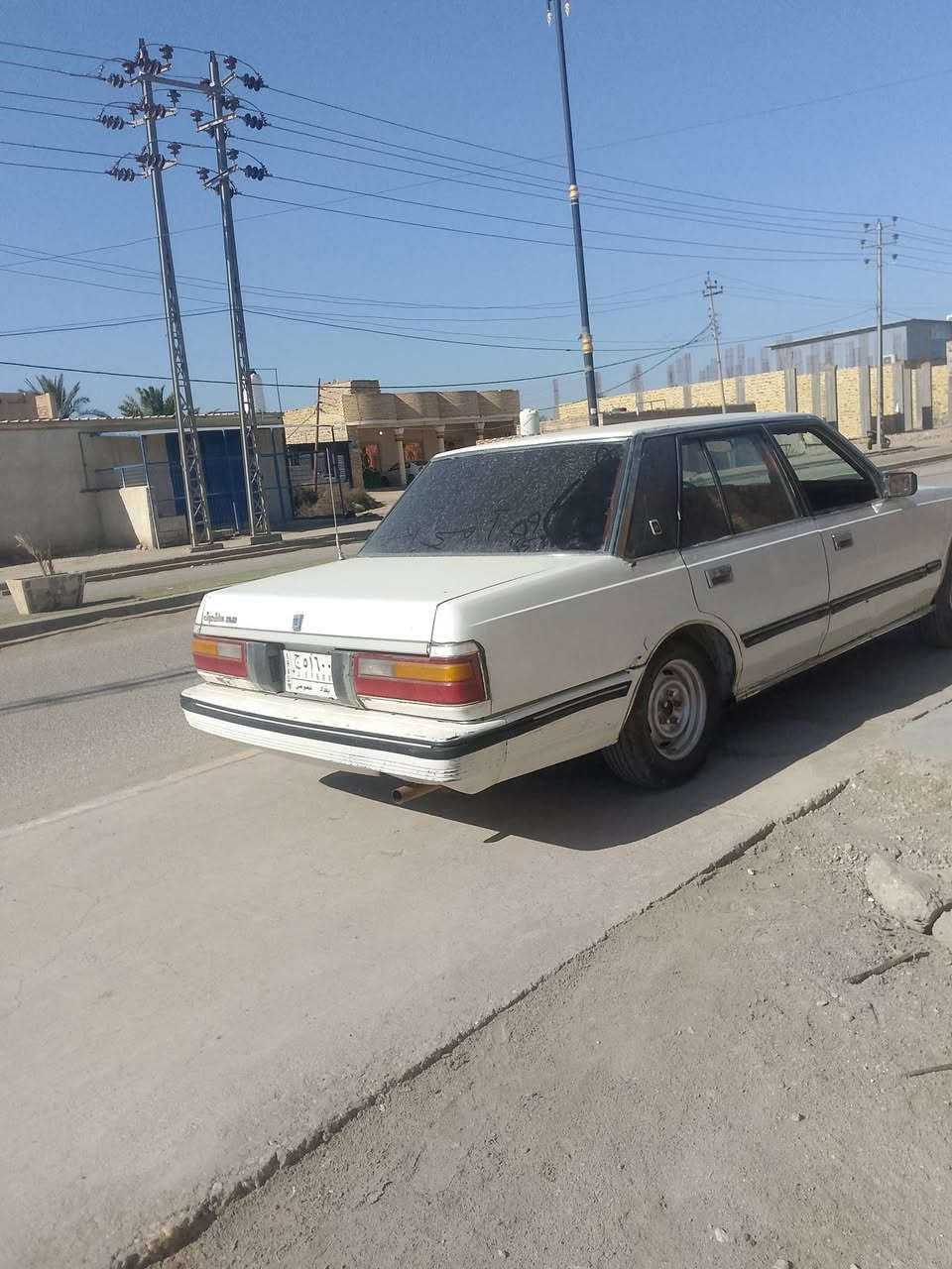 سلام عليكم سوبر موديل 85 مكفوله من الضربه بيه رشات صبغ بصيطه رقم بغداد سنويه ال 30 كير ومكينه شرط بلاديات تخم تاير جديد حداديه جديده السيارة بسمي تحويل ثاني يوم شاصيه مكفول السيارة احله من الصوره عنواني ناصرية سوك الشيوخ سعره 33وبيه مجال ***********
