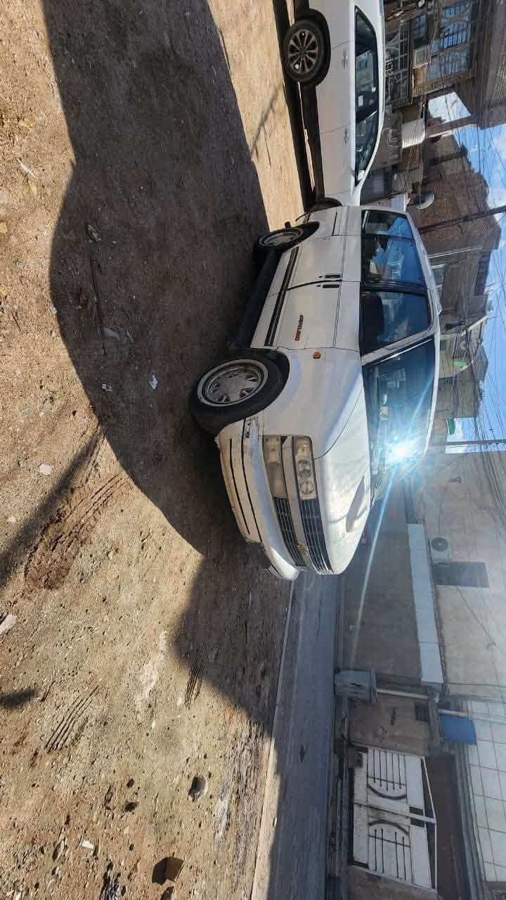 فان استرو موديل ٩٣ رقم ديالى مشروع وطني انكليزي باسمي تحويل ثاني يوم محرك كير نضيف صدر يرادلة ترتيب شوي تخم تاير جديد تانكي بلاستك جديد السيارة متعوب عليها نقصها بس تبريد السعر ٤٢ وبيها مجال حك الجيه *********** عنوان بغداد الزعفرانيه ***********
