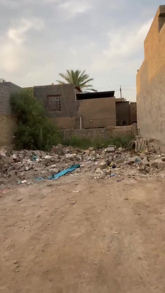 ياللة

قطعة ارض طابو صرف 
المساحه200م واجه 10م نزال20م
منطقة سكنية كافه الخدمات متوفره
موقع مميز 

كربلاء الحسينية العطشي حي رسول 
خلف ام سيف
***********
