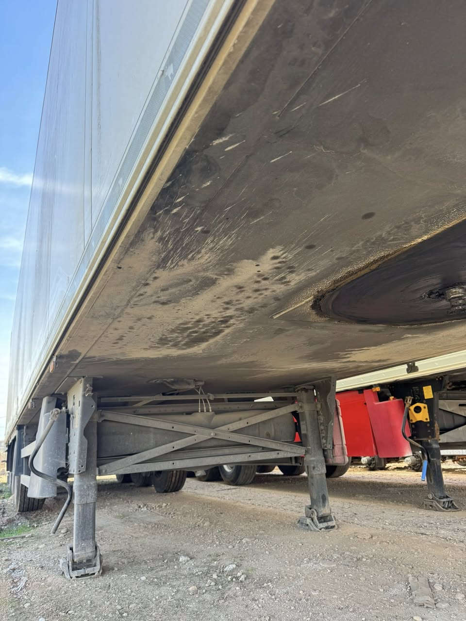 السلام وعليكم براد للبيع
للستفسار 
***********
***********
واتساب
