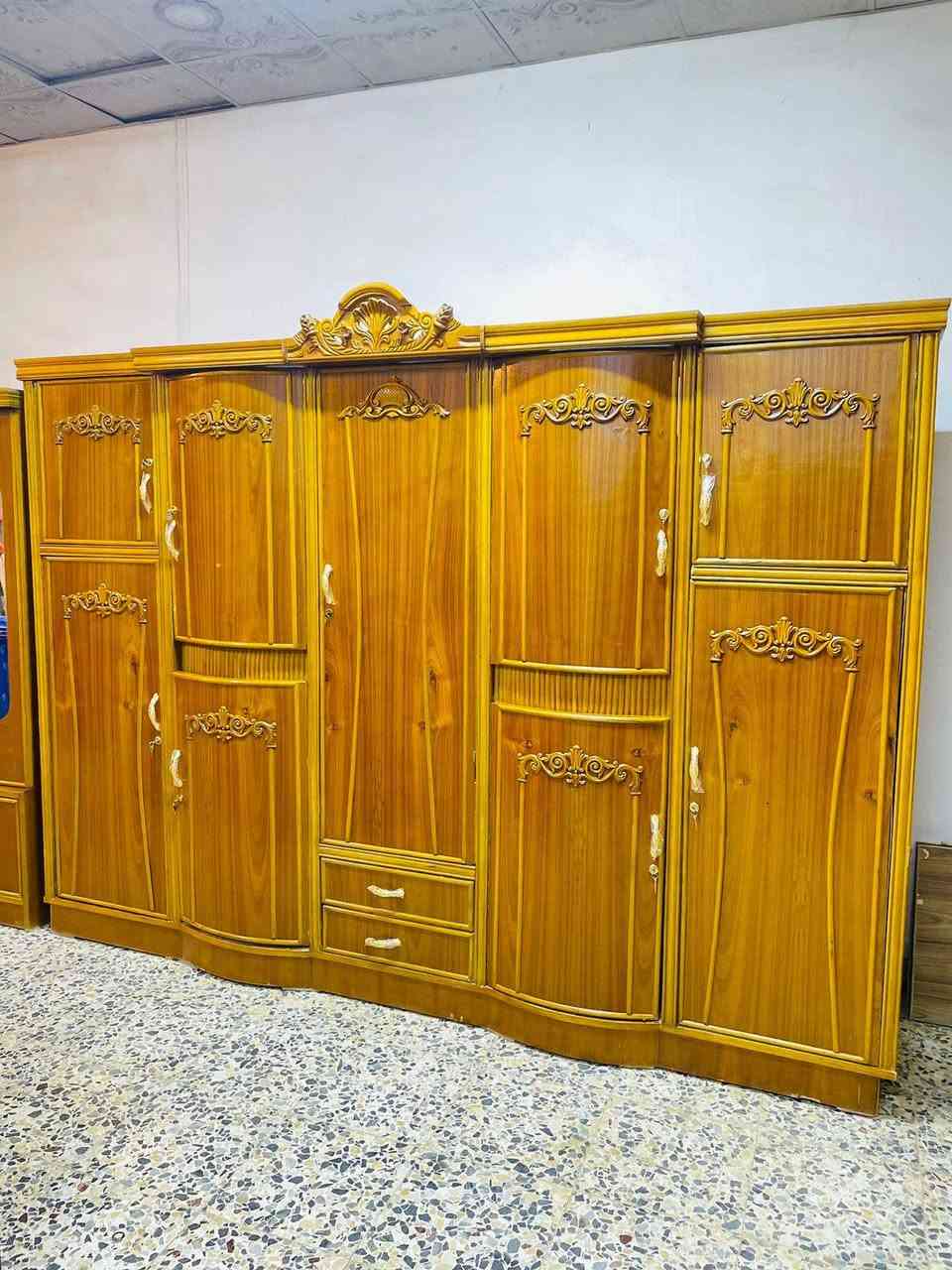 السلام عليكم 
غرفه صاج عࢪاقي مستخدام 
غرفه5/ابواب 📌
السعر 650
نضافه 80/💯 
معا نقل فقط داخل بغداد 
واتساب ***********
