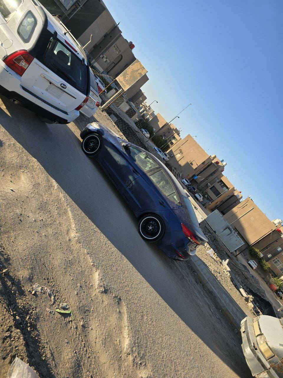 السلام عليكم 
للبيع النترا 2018
سياره حلو وجديده
موصفات السياره  
شاشه كبيره كامره دواره رادار جانبي تحكم ستيرن جهتين 
مثبت سرعه  مدخل ( AUX).(USB). ٣انضمه قياده سبورت.وايكو ونورمل.  هزه جديده  رقم اربيل دولي تريد تحويل او وكاله  تبريد وتدفئه بشرط سياره اي نقص مابيه
سياره بيه رشات صبغ ابيعلك احزام
كيره مكينه حداديه اكسن 
سياره ماشيه 120 ميل
سعره السياره  115 وبيه مجال
الرقم لاستفساره ***********
