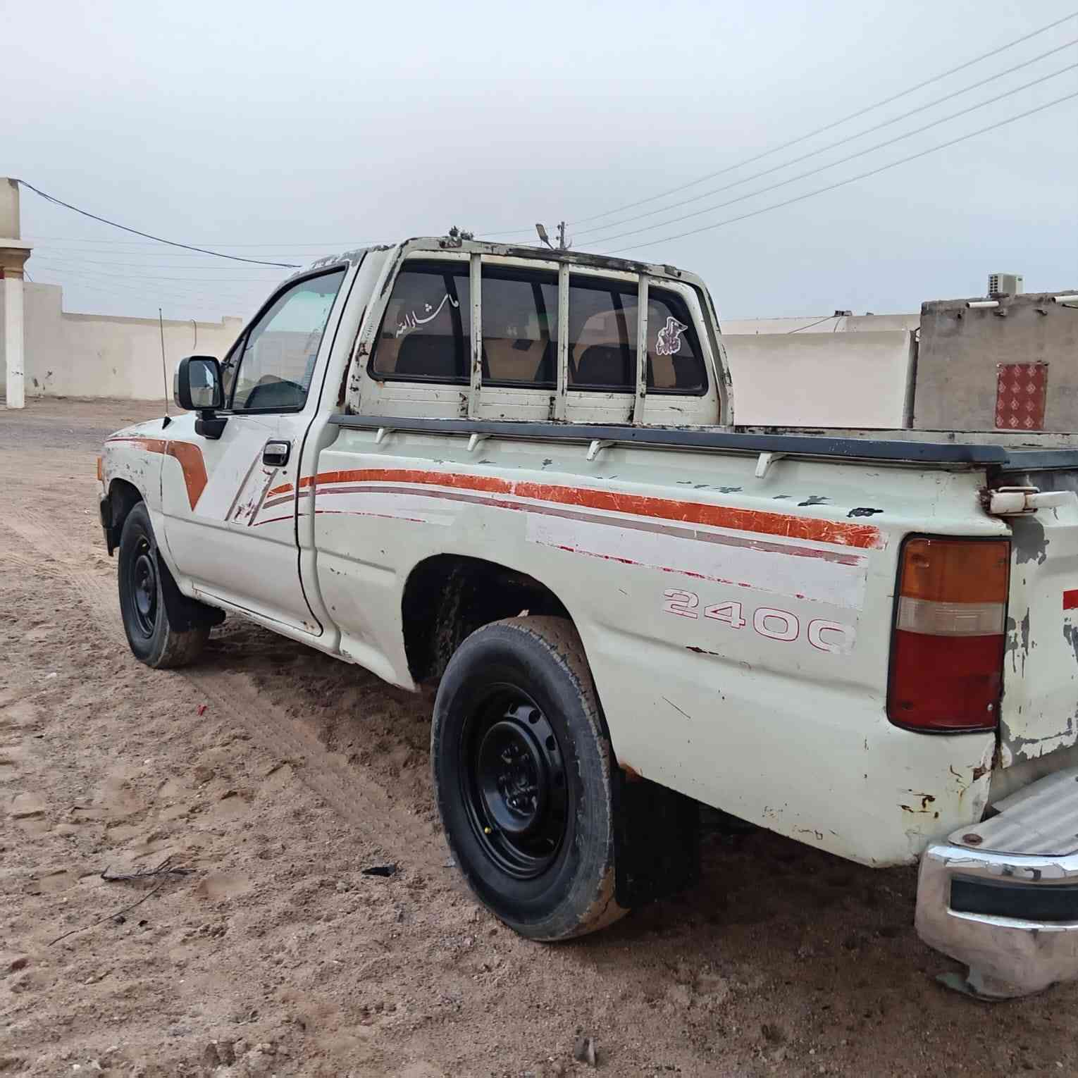 بيكم تيوتا 91 سنويه لل 29 محرك وكير وشاصي كفاله سياره جاهزه من كل النواحي السعر 45 مكاني بصرة الزبير ***********
