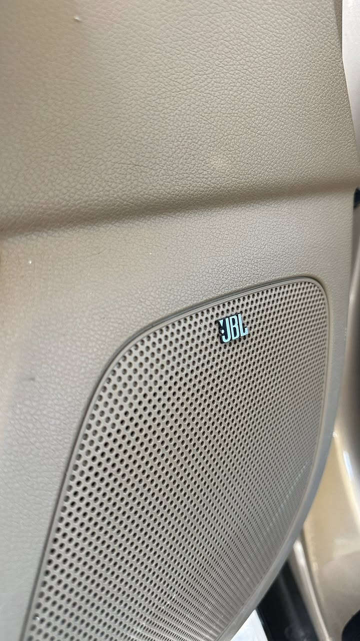 سلام عليكم للبيع او مراوس
كيا سبورتج خليجي وكاله الدوليه

فول مواصفات 

بصمه 

بنوراما

سايد بريك دكمه

اوتو هولد

تبريد منفصل شاشه

شاشه لمس

سستم صوت jbl

كامرا خلفيه

حساس امامي خلفي

كراسي اماميه كهرباء

محرك 2000 دوش

كير 6 نمر At

السياره مكفوله من الضربه والصبغ

ماشيه 55 الف كم

رقم بغداد بسمي 

سنويه ورقم وهزه جديد

مكاني بغداد 

***********
