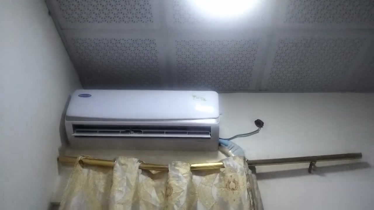 السلام عليكم سبلت طن ونص جديد صار له شهر مستعمل السعر  450 في مجالوبي مجال العنوان الوصله التن السبت مجود حاليا صار له شهر السبل الجديد الله شاهد العنوان البصره التنومه. ***********
