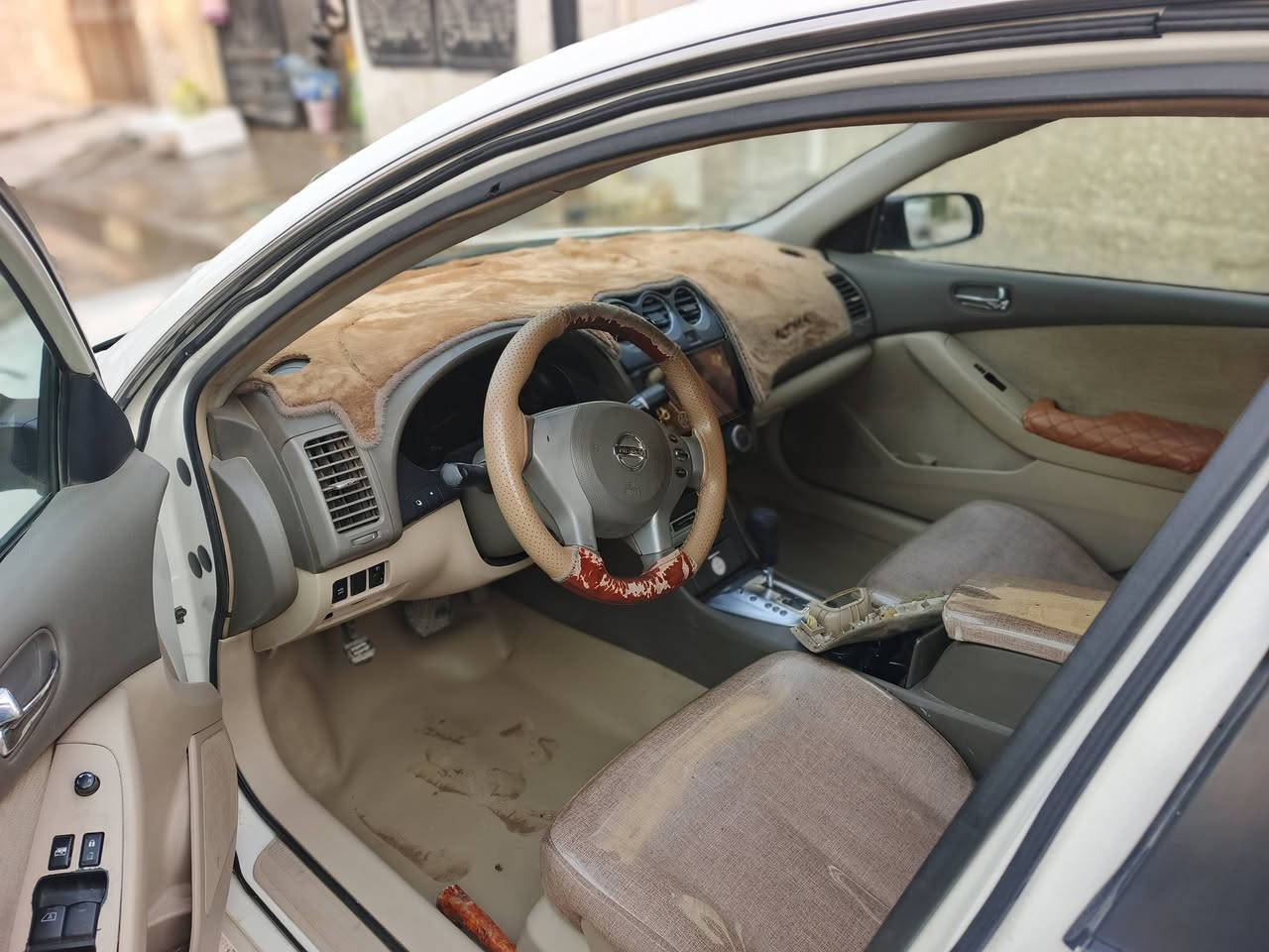 نيسان التيما ٢٠١٠خليجي  ضرر ٣صبغ بدون ضربه  بدون دواخل  مكاني بعقوبه
السعر المطلوب ١٠٥ بيه مجال بسيط  ***********
