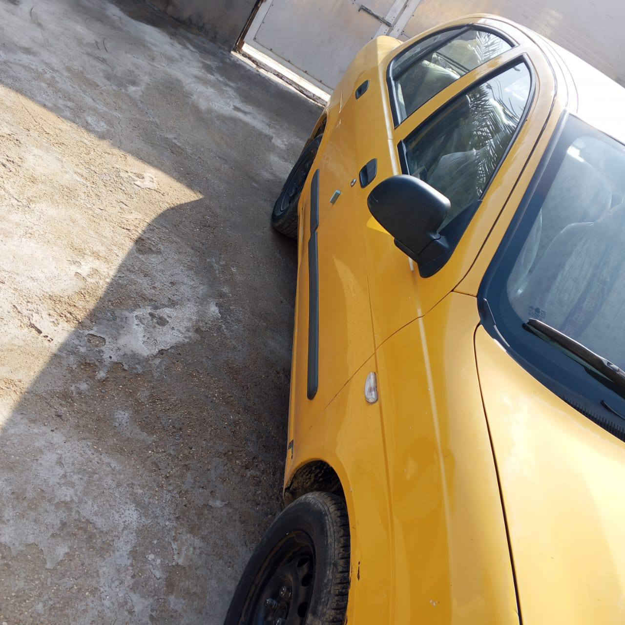 سلام وعليكم طيبه مديل 2015 السياره هستوني شادله مكينه بل جيس صارله اسبوع من شاده السياره بسمي تأخذ جاهز السعر 38  وبيه مجال حك الجيه مكاني حله ابو غرق ***********
