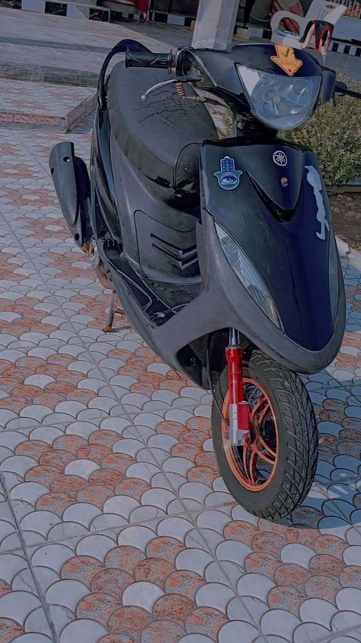 ماكس عدله لون اسود بوشه 55 وياله لون برتقالي دبلات رياضي صالنصه fmاشاير رياضي كلوبات اصفر ،ابيض السعر 400ويها مجال مكاني الصياحيه قرب صيطره الآثار متواجد ماسنجر رقم *********** عوزها بس سلف
