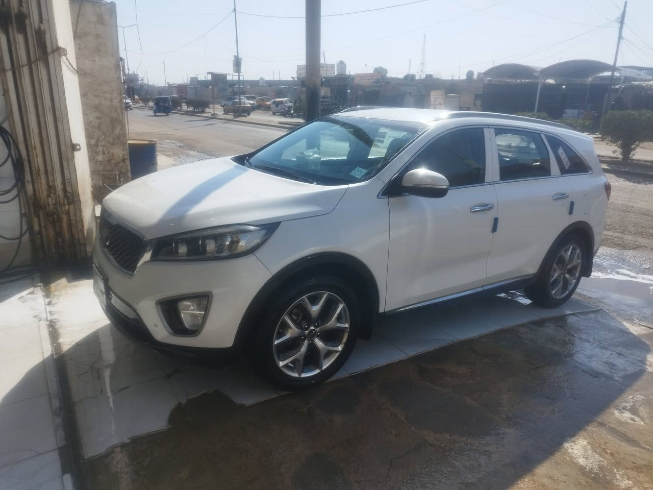 سورنتو خليجي موديل ١٦ كفاله عامه اربع سلندر
فول ماعدا البانوراما سبع راكب ثلاث قطع تبريد
سنويه ٢٧ مكان السياره واصط الكوت  السعر 200 وبيها
مجال بصيط ***********
