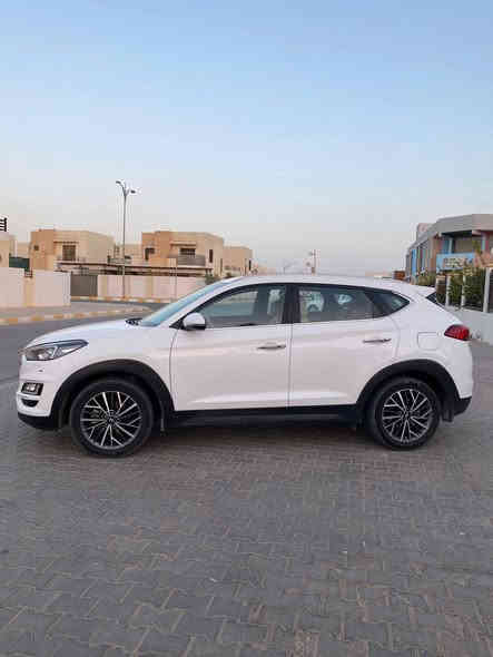 السلام عليكم
للبيع توسان ٢٠١٩ خليجي 

رقم بغداد الدولي تحويل ثاني يوم بأسمي 

فول مواصفات 

مكفوله 

تبريد قطعتين 

المواصفات 

بانوراما 

بصمه تشغيل و ابواب 

حساس خلفي 

كامره خلفي 

كشنات الاماميه كهرباء 

لايت خمس عدسات

لايت دوار ويه الستيرن 

شاشه اندرويد

ماشية ١٥٥

و بعد موصفات التوسان المعروفه

السعر ١٩٨ وبيه مجال 

للتواصل الاتصال على رقم الهاتف

***********
