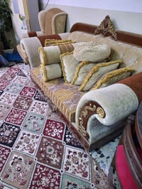 صوفا • استعمال قليل • قابل للتفاوض