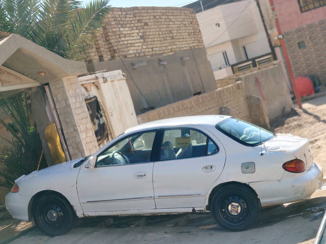 ألنترا موديل الفين سنوية ل٢٠٣٠ كير شرط محرك شرط حدادية جديده تخم تاير ويلات جدد سيارة متعوب عليها ماتصرف ربع العنوان السماوة قضاء الخضر