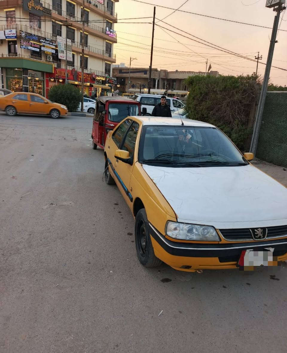 بيجو نضيفه ٢٠١٢ صارلها سنه يمي صاحبها مااندله رقم بغداد سعرها ١٨ورقه***********
