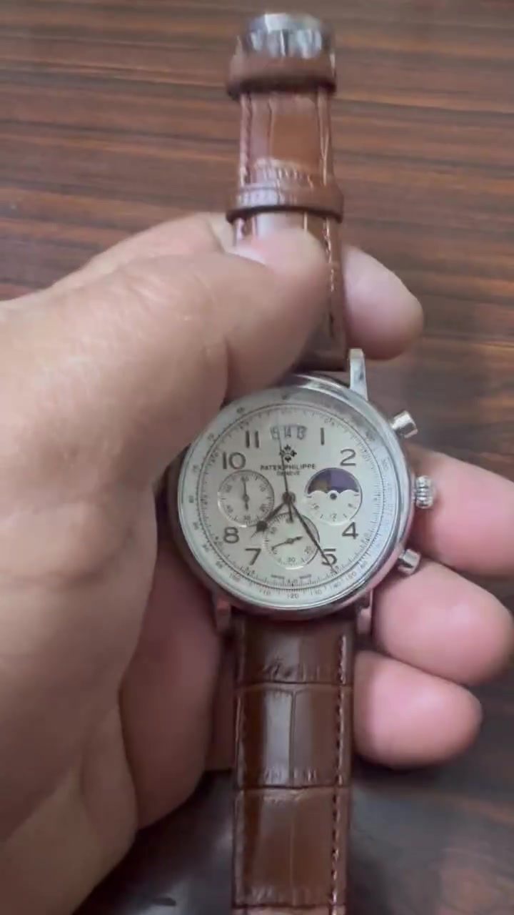 باتك فليب كوارتز شمسي قمري سناتر شغاله كونغراف ستوب وج


**إذا كنت صاحب هذا الإعلان وتريد حذفه لأي سبب، رجاءا أرسل رسالة إلى الدعم الفني**