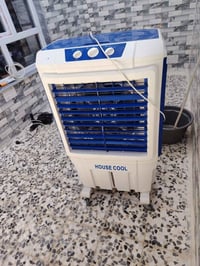 مستعملة • نظيفة • بيها مجال