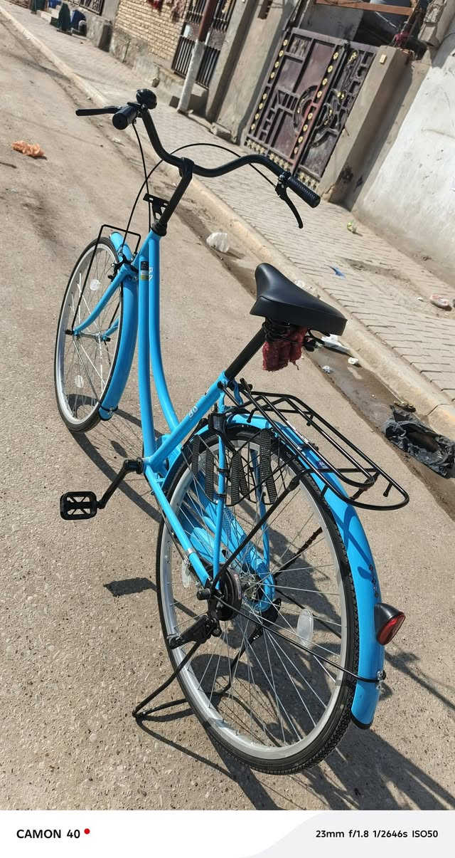 السلام عليكم باسكل للبيع
الون: سمائي
الموديل: 22
الحجم:26
السعر:130وبي مجال 
المكان: حي العسكري الصدر الرابع
النضافه: فول٪100
راسلني خاص  
الرقم: ***********
