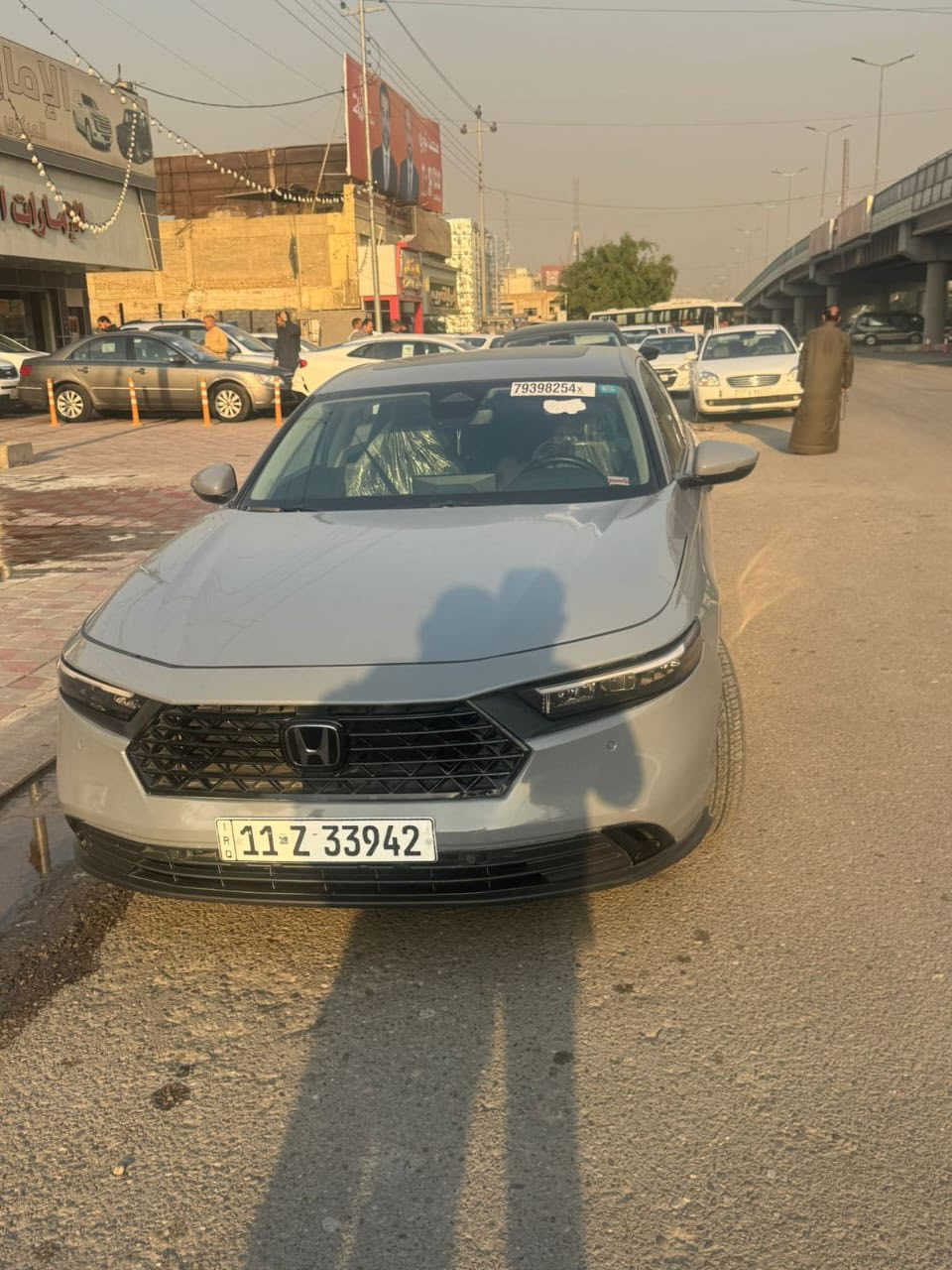 السلام عليكم هوندا اكورد مويل 24 EXL مبدل فقط بنيد ايرباك دركه فقط بدون دواخل بدون شاصي سعرها 200 وبيها مجال قليل ***********
