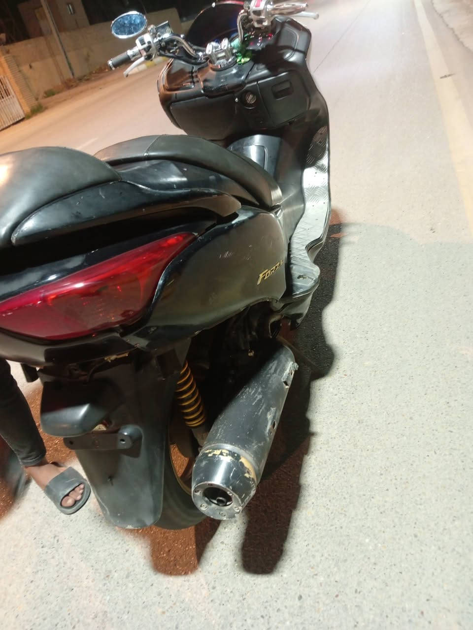السلام وعليكم دراجة فورزة 08 للبيع *********** كوت
