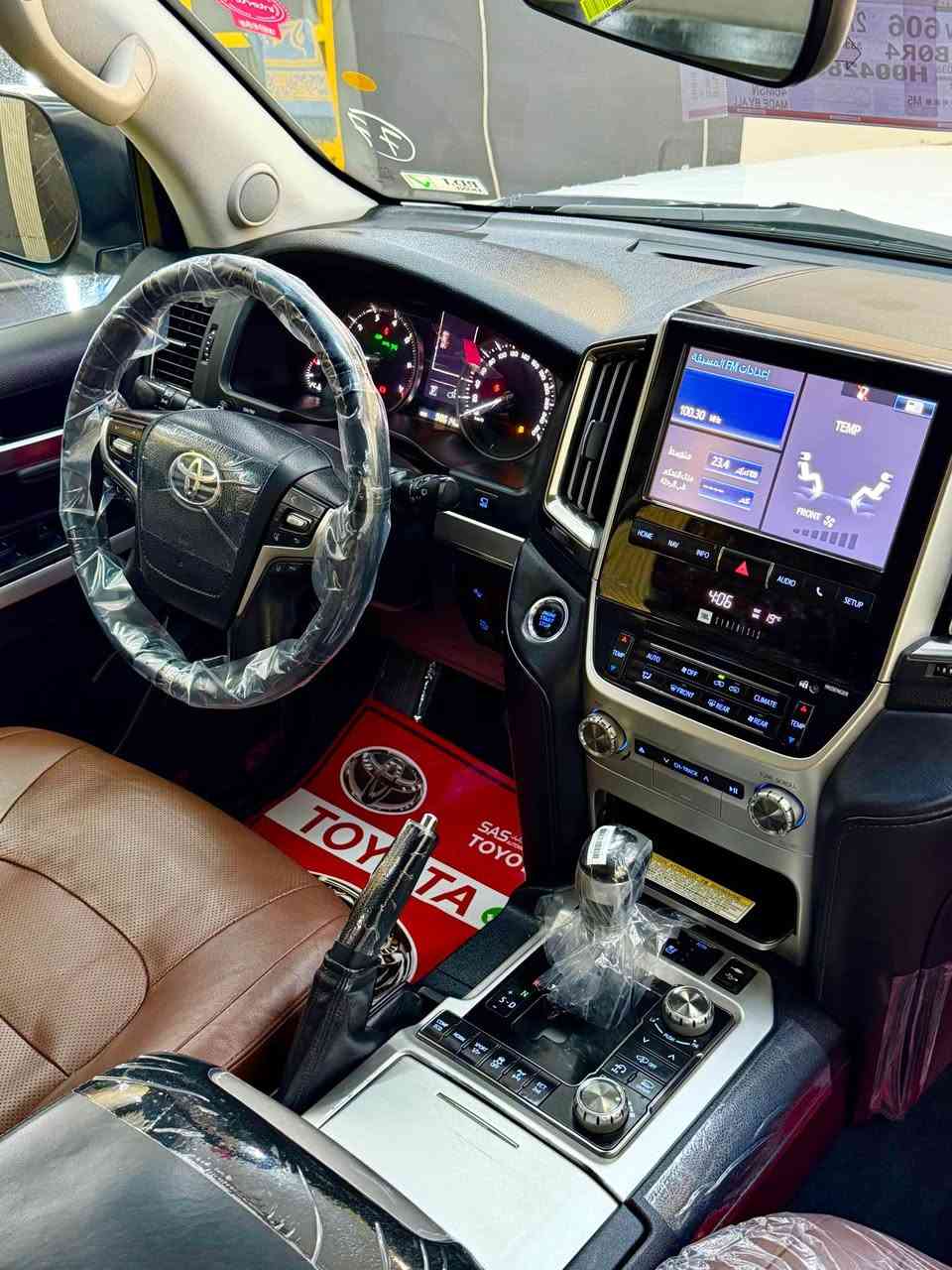 Toyota Land crsusir_2016_VXS _ 📦98,000km _ 📦🧿

💎اللَّهُمَّ صَلِّ عَلَى مُحَمَّدٍ وَعَلَى آل مُحَمَّد
سياره اعلي مواصفات لاندكروز (VXS)
♦️تويوتا لاند كروزر موديل (2016)
مواصفات (VXS) فول مواصفات 
محرك (٥٧٠٠) (V8) فول فول مواصفات
اعلي فيه لاندكروزر مواصفات معروفه
سياره فول بيها (رادار + خط شارع)

ملاحظه رجائن 
(سياره بدون بدون موراوس )

♦️ مكفولة كفالة عامة     
‏‎بدون بارد  ،بدون رصعات ،بدون حتى شخط
‏‎دعاميات هم بدون صبغ ،رمل مابي ،بقية كلها بشرت

♦️سياره داخل قرميدي مرغوب
سمعات كل موجود _ عرضيات كل موجوده لوك مامفتوح _ كامل غراضات موجود

♦️سياره ماشيه (98,000) الف كيلو حقيقي بشرت + سياره حتا شباك بلادي

‏‎محرك كير بشرط مامفتوح ♦️
‏‎سيارة حيل نظيفة كلشي عل بلاد لوك
‏‎سنوية زنكة كلشي جديد مدفوع لـ2029
‏‎باسمي السنوية بشرط تحويل و خرامة 
‏‎سيارة مابيـها دينار مصرف كامل من كل نواحي

♦️فول فول المواصفات  
بصمه + الانزلاق +كشن جلد + كوشنات تدفيئه + شاشات ايباد بيلادي +٥ كاميران 
ثلاجه + زينون+ كوشنات تبريد +الخزينه 
+هواء مزدوج + نيظام ايكو سبورت +حساسيه الديك المؤخره مرايات 
+الفتحه + باب الخلفي جگ + وادار امامي
دبلات كهرباء _ سياره فول موصفات

♦️نظافه ١٠٠٪؜ كامل سيرڤس بدون نقص و مصرف 

♦️سياره مال بيت  أي نقص مابيها ٤ إيطارات جديده 

♦️نفسي يوم / تحويل مباشر حول
مكان /داخل سليمانيه 
سعر /510$ ورقه 
رقم/*********** السليمانية, العراق
