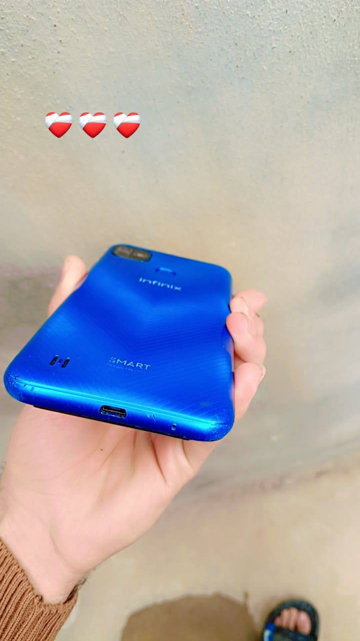 سلام عليكم للبيع او مراوس 💛
انفنكس سمارت 5 جهاز نضيف كل عيب مابي 🫴
بصمه شغال 💯
كاميرات شغال 🔥
دبل سيمكارت 💤
شاشه بلادي 🖥️
فقط مبدل بطاريه بلادي شركه يومين مايصرف شحن 🔋🔌
ذاكره 64
 سعر 65 بي مجال كلش بسيط 
*********** 📞📱
