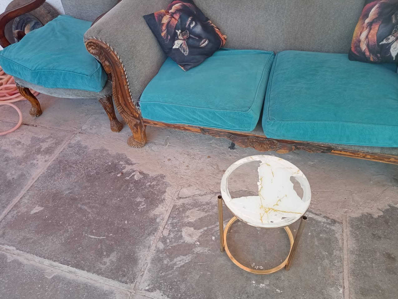 السلام عليكم من رخصة مدير الكروب للبيع تخم سبع مقاعد ب 200 وشكرا


**إذا كنت صاحب هذا الإعلان وتريد حذفه لأي سبب، رجاءا أرسل رسالة إلى الدعم الفني**