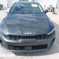 K5 LXS 2.5 المكينة تنفس طبيعي GDi 2025 14.900 mi اني المستورد السيارة ...