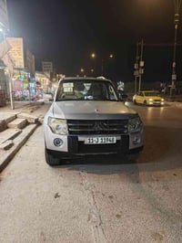 باجيرو ٢٠٠٨ كفاله عامه للبيع أو مراوس مكاني ديوانيه باسمي 07830044212