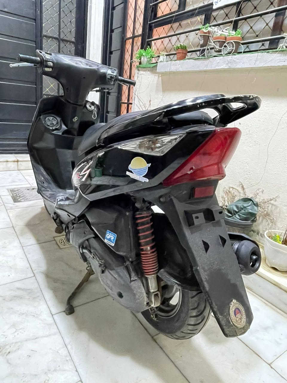 السلام عليكم للبيع ثعلب 140 محرك مكفول كهرباياتها كلها شغاله دبلات شغاله تايرات جدد شلعه ومعدل كلش حلوه الدراجه حلوه ونظيفه كلها ختم واحد السعر (600) وبيها مجال *********** بغداد الكريعات
