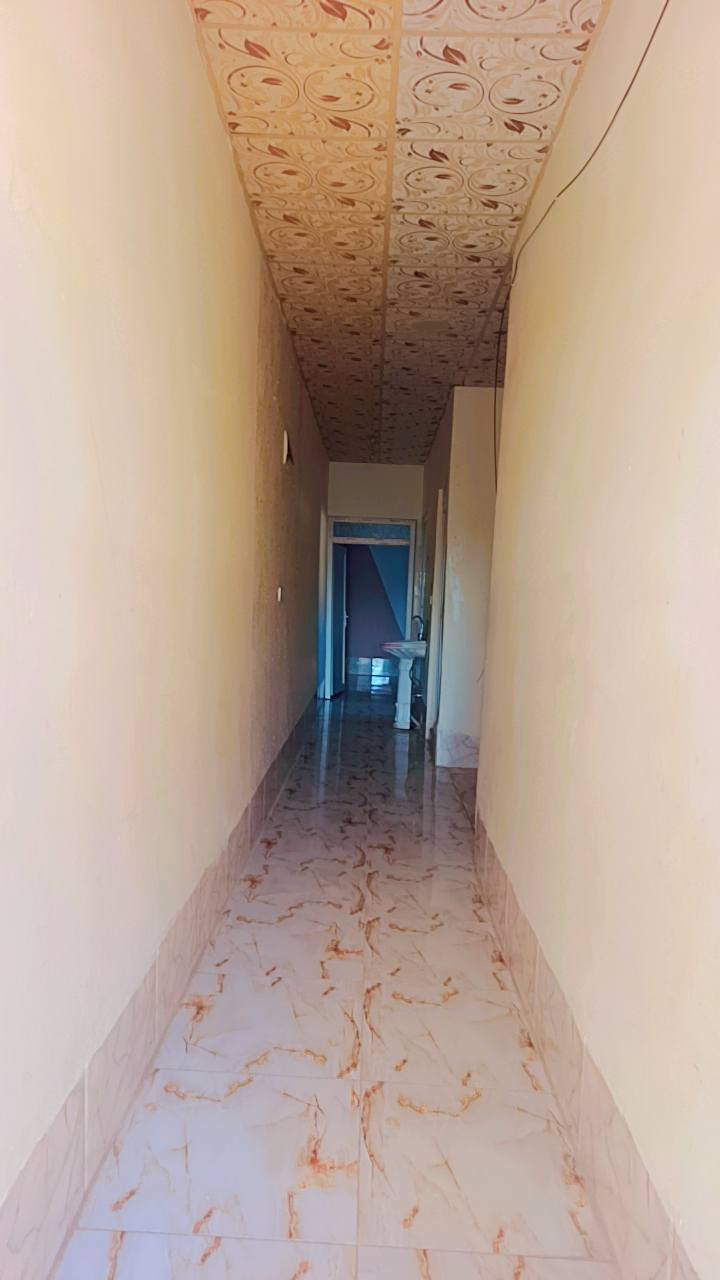 بــسم اللّــه ألرحــمن ألــرحيــم
#دارللــبـيــع  طــابــو صــرف 

#مسـاحـة 100     واجهــة 5 ✅  نــزال  20

#مـوقــع كركوك حي الجامعه قرب جامع سيد جبار 

#محــتويات الــدار✅ طابقين مؤجر حالين 375الف
كراج استقبال مطبخ هول صحيات غرفة نوم درج خارجي
طابق ثاني استقبال مطبخ هول صحيات غرفة نوم ارضيه سيراميك سقف ثانوي 

#الســعر95 مليون مع مجال
🔴 1- التعامل يكون مع صاحب العقار الشرعي حصراً

2- المكتب  وسيط بين الطرفين ولحفظ الأجرأات القانونية والتأكد من صحة العقار قبل تسليم اي مبلغ بأشراف قانوني

للأستفسار ✅مراجعة مكتب الاسياد للعقار 🔔

📍عنوان المكتب كركوك واحد حزيران قرب تقاطع الحصو ورمل 
                 للأتصال ***********📱

                             ***********📱

✅نستقبل جميع عروضاتكم السكنيه والتجاريه في كركوك 💯والترويج لها عبر الصفحه الخاصة بل مكتب
                  مكتب  الاسياد للعقار 
للأستثمار والتطوير العقاري 💯 معنا نحو الأفضل

https://www.facebook.com/profile.php?id=100063971986106&mibextid=ZbWKwL
