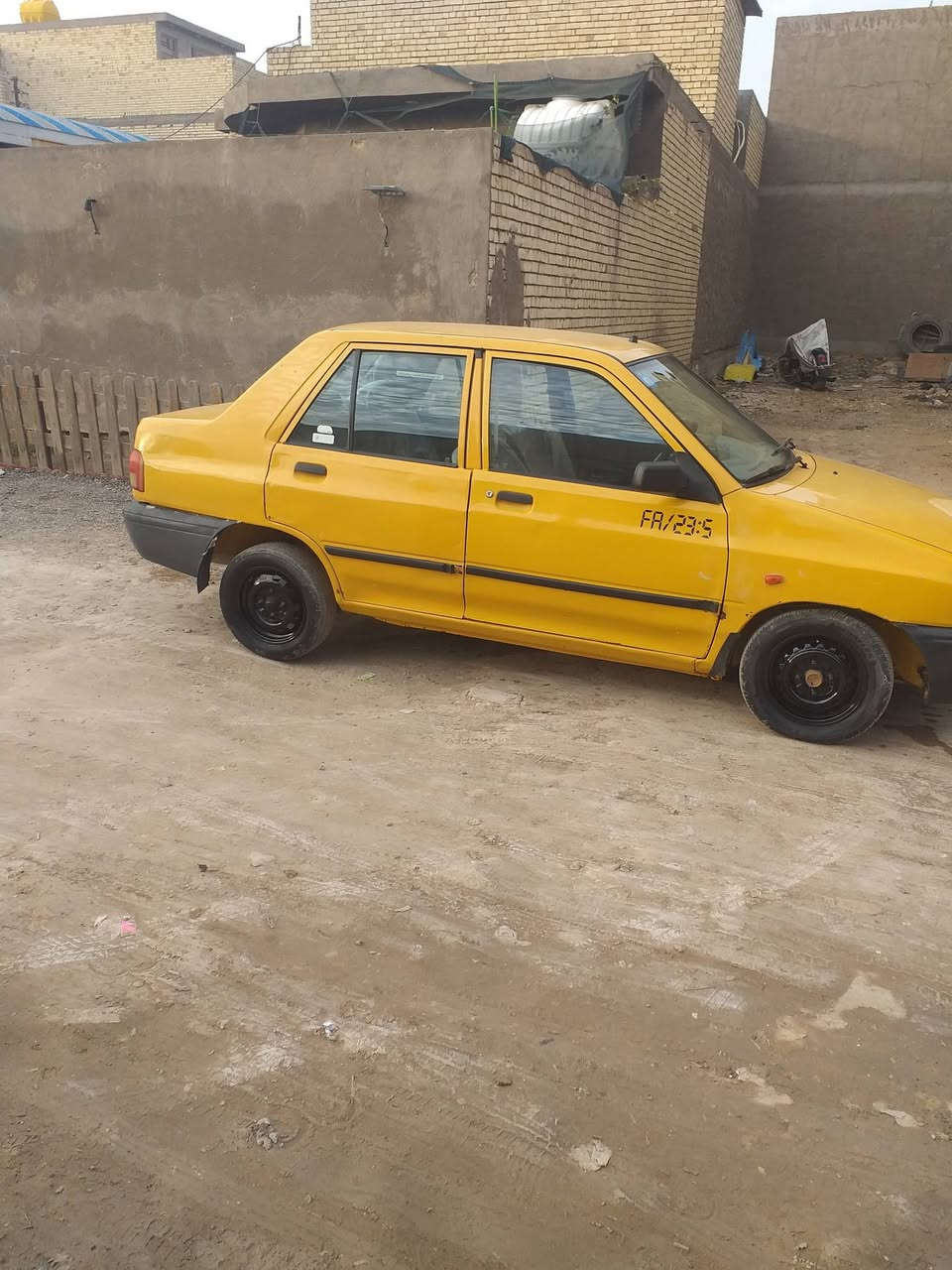 سايبا ١٥رقم بغداد تحويل شواصي نضيفه مكينه وكير نضيفت مصفر غرامات وهيه سعر ٣٠وبيه مجال قليل بغداد بلديات ***********
