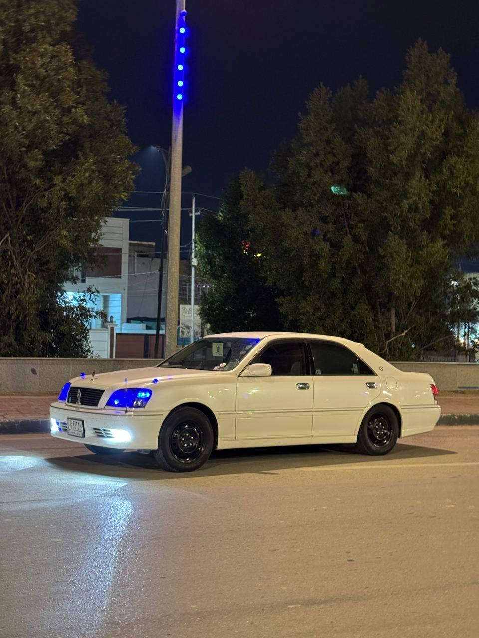 السلام عليكم جنون ملكه كرستال للبيع قرار ٤٨ تحويل ثاني يوم رقم ميسان بسمي شاصي ١٧٥ كفاله كص ونقل جثه واصوليات مكينه 3000ديفور الجبير جديده تبريد تدفئه تخم تاير حداديه جدد المواصفات اربع دكم كشنات امامي كهربأيات استيرن كهربائي برده خلفيه كهربأيات كلها شغاله مكلف بل نشر هاذ رقم راعيها ***********
