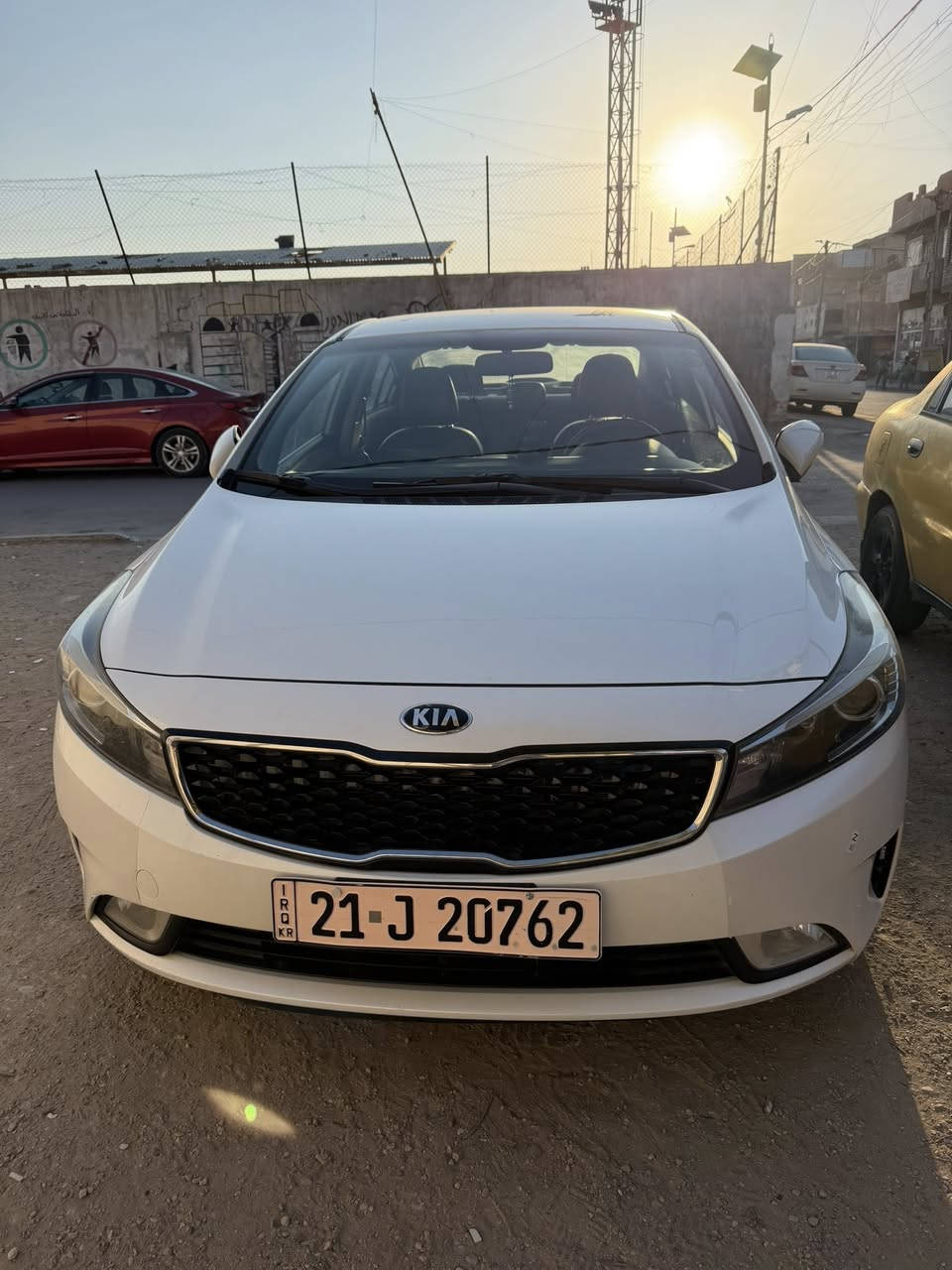 السلام عليكم فورتي مود 18سياره فول عده لفتحه مكفوله فقط بارد باب لخلفي رقم سليمانيه السعر 120للتصال *********** النوان بغداد الشعله
