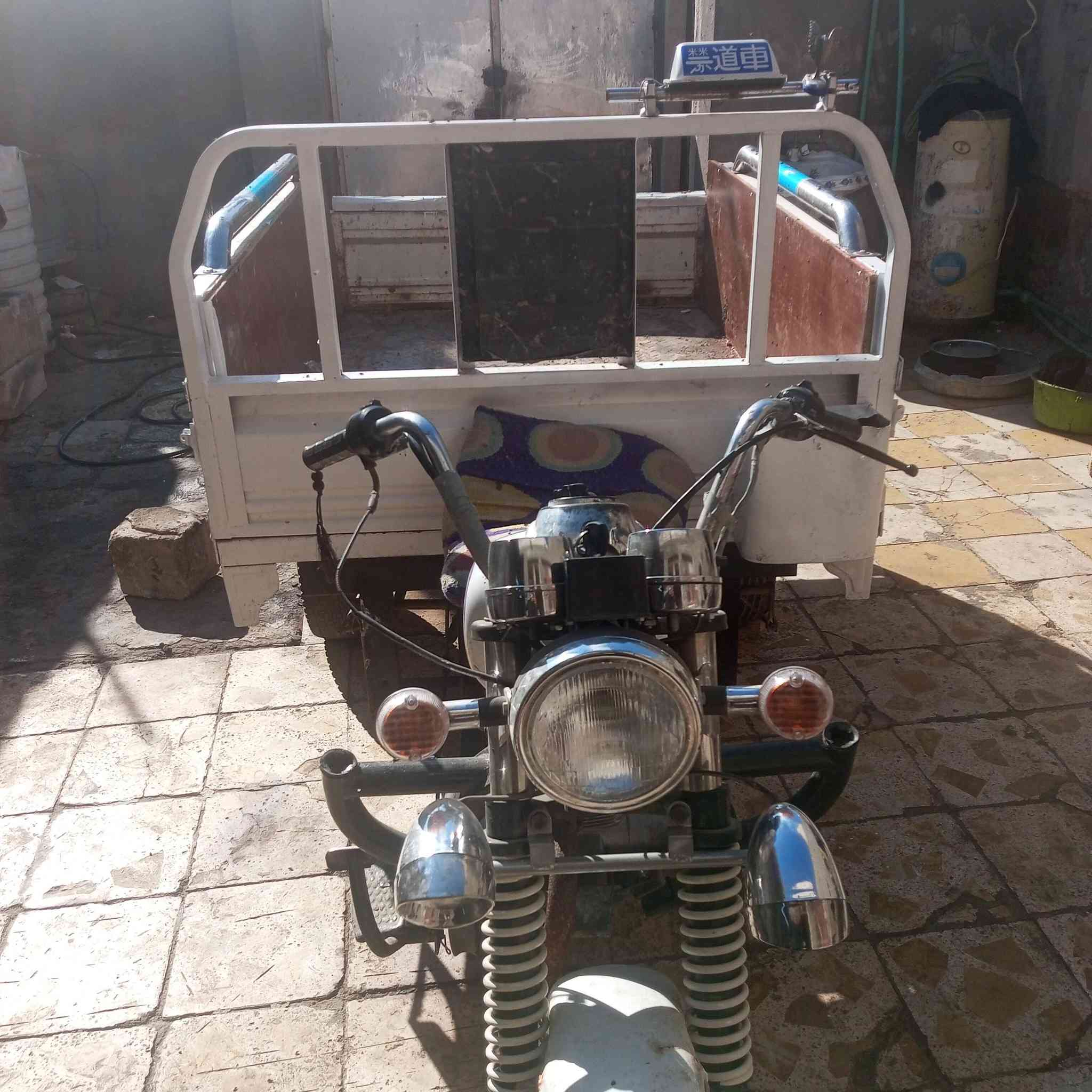 سلام عليكم سوته كلاك كلاك كلاك موديل 13 تعمير سعر 850 خوان مستعجل علبيه مطلوب ومتوازي وشرائي بي خير وتدلل رقم *********** تصل ما متواجد خاص
