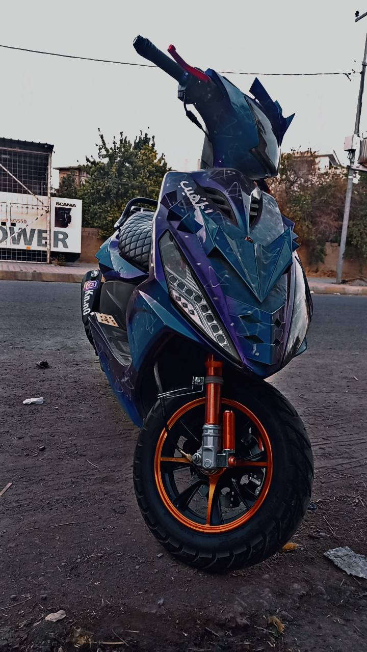 للبيع دراجه نضيفه كلشي بلادي
***********
525 بيها مجال بسيط
