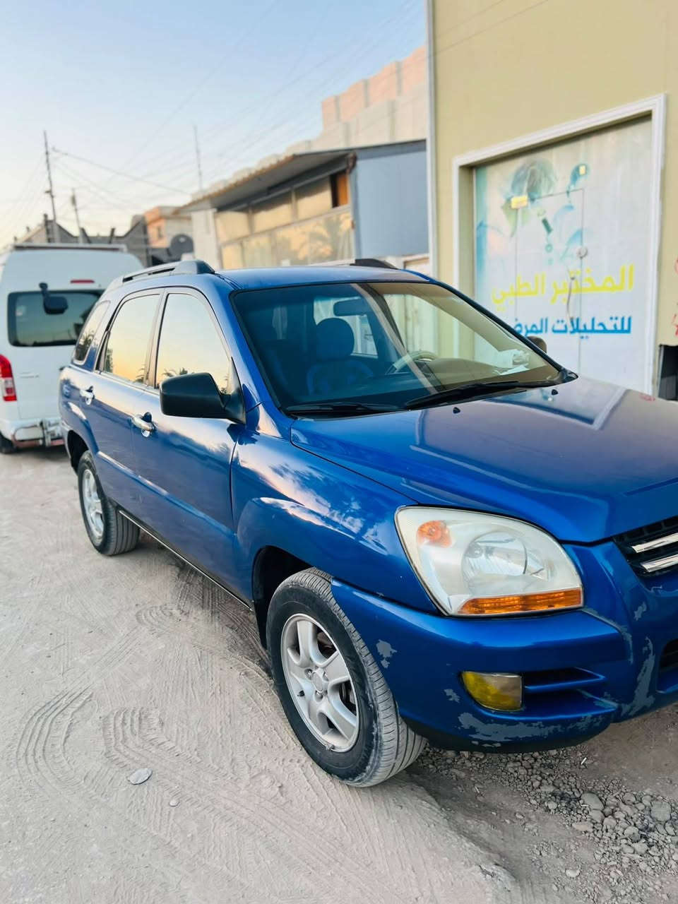 سبورتج 2008 للبيع 
بيه صبغ حزام 
محرك 2000 دوش 
السياره نظيفه تعبان عليه جاهزة من كلشي 
مشروع وطني بأسمي 
السعر جوه السوك 75ورقة 
بابل  القاسم 
***********
