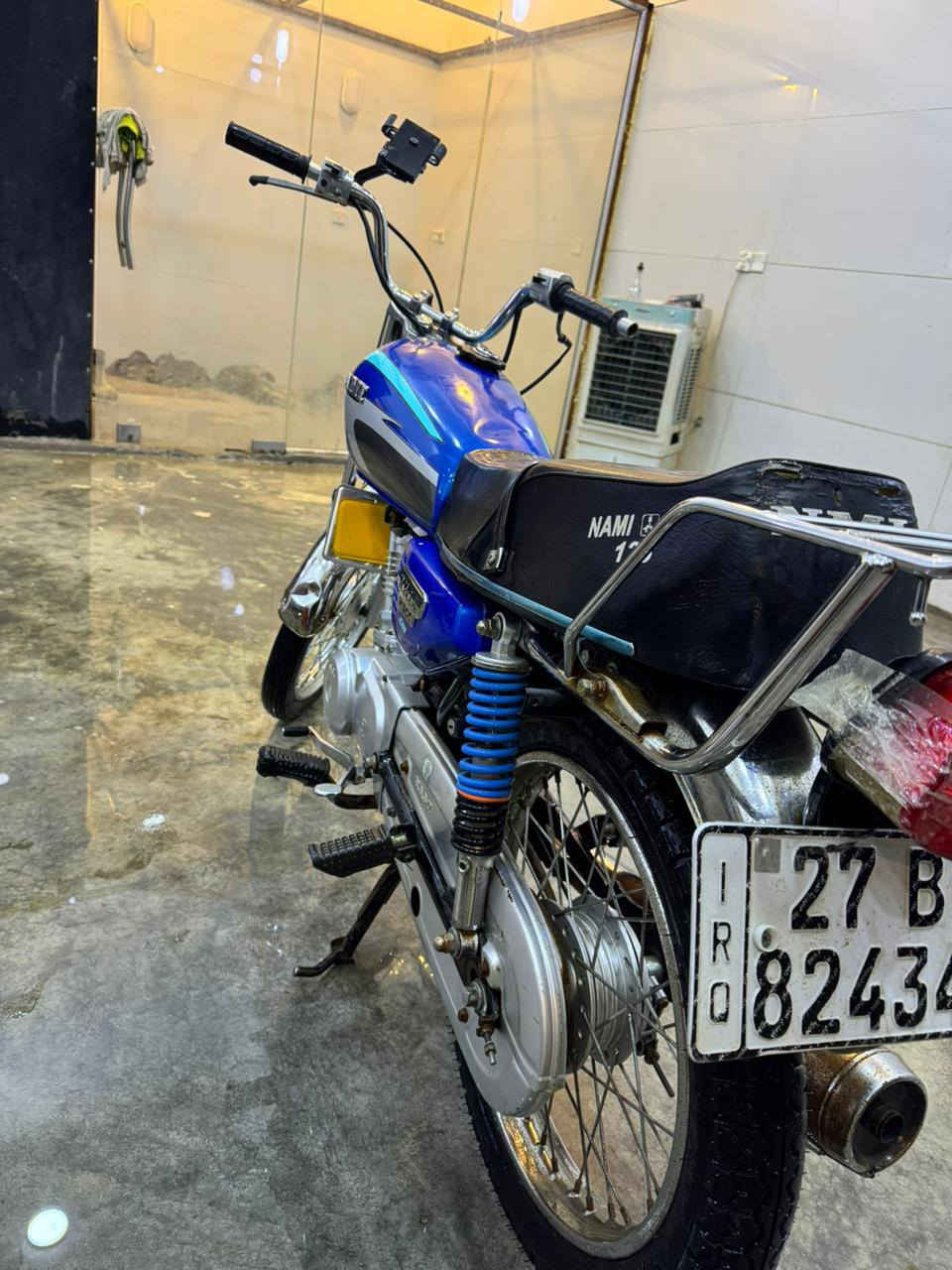 الدراجه ناما بلاد براغي صفر اصلي شلامجه موديل 2022 رقم وسنويه بأسمي الدراجه جديده جانت متروكه برغي ما مفتوح بيها الدراجه عوزها لايت كدام وبگ لايت فقط الشراي يراسلني خاص


**إذا كنت صاحب هذا الإعلان وتريد حذفه لأي سبب، رجاءا أرسل رسالة إلى الدعم الفني**