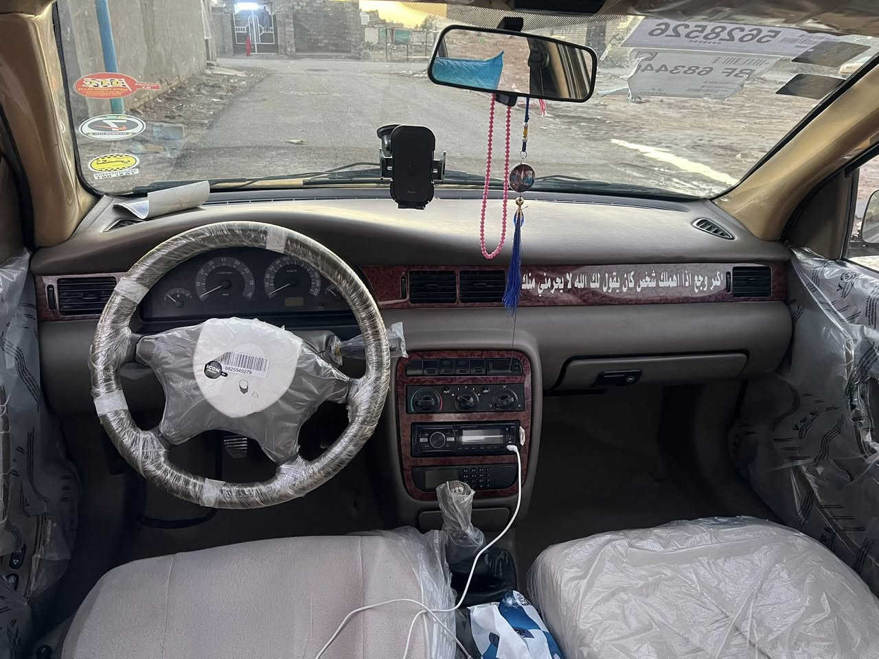 سلام عليكم سمند لبيع جاهزه من كلشي يساره بسمي مديل 13 لسفسار على هاذ رقم ***********
