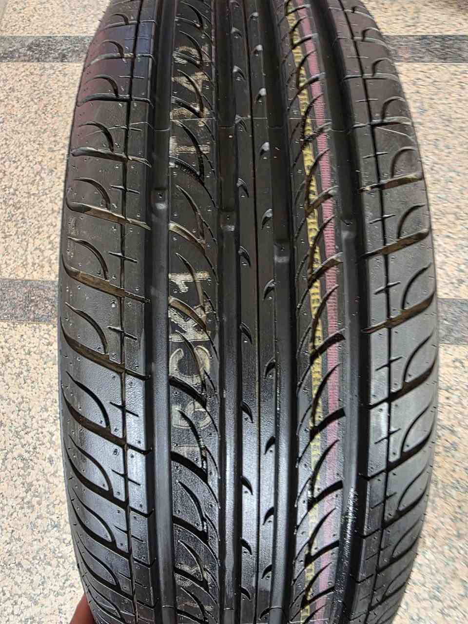 اطار باله كوري غير مستخدم ابد
باله جديد جديد 
215/65/16 يشتغل هايلوكس ناصي من موديل 16 لحد 26
تك واحد يرهم سبير جديد نقشه قريبه على البلاد
كوري اصلي سعره 50 الف واصل لباب بيتك


**إذا كنت صاحب هذا الإعلان وتريد حذفه لأي سبب، رجاءا أرسل رسالة إلى الدعم الفني**