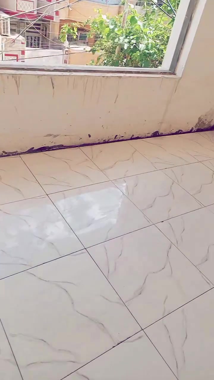 السلام عليكم رحمه الوالديك اني خلفه سيراميك جدران ورضيه بايات درج مرمر بورسلين كاشي كلشي شتغل طب على حساب وشوف لشغل درجه رقم واحد بغداد فقط وتساب وفيس موجد ***********
