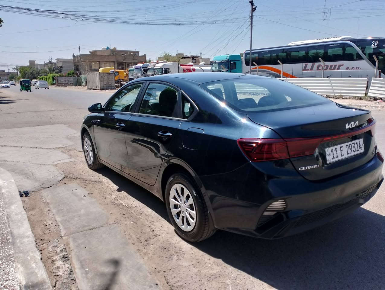 كيا سيراتو 23 سياره جديدة ماشيه 16 ألف رقم بغداد بسمي تايرات الشركه بيها كلشي موضح بل تصوير مكان السياره بغداد البلديات السعر 145 & ***********
***********
