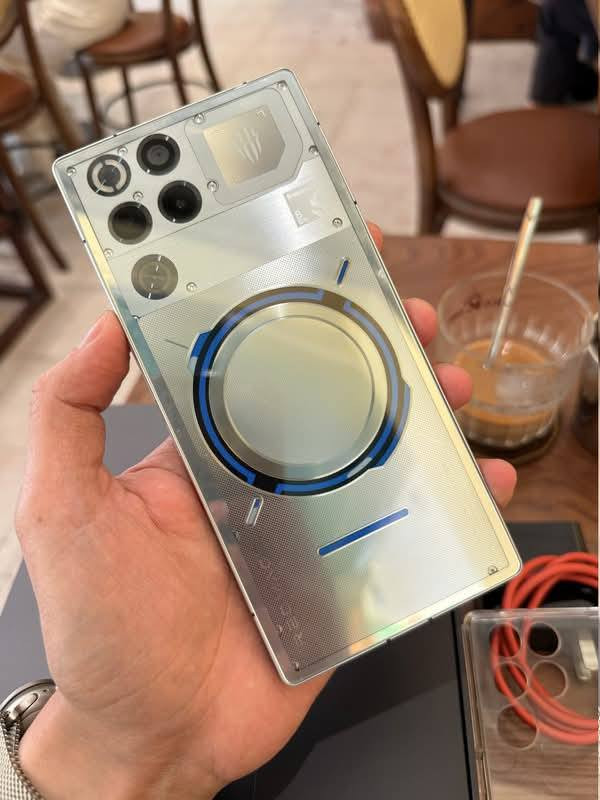 سلام عليكم ريد مجك 11 برو ذكره 512مستخدم سبوع مكاني بغداد ***********
