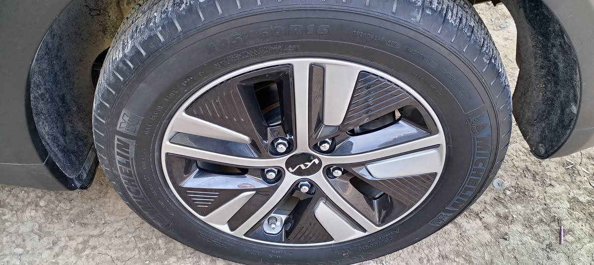 السلام عليكم
للبيع او مراوس بسياره اقل سعر

كيا نيرو وارد كندي
موديل ٢٠٢٢

المواصفات

بصمه تشغيل

بصمه بيبان

رادار أمامي

وجانبي

نقطه عمياء

نضام ايكو

وسبورت

وكشنات جلد

كير ومكينه وصدر أمامي خلفي خير من الله

مكينه ١٦٠٠ هايبرد

تدفئه تبريد 

رقم بغداد

تحويل مباشر

سنوية لنهاية ال٢٠٢٩

ضرر جامرلغ أمامي يمين تبديل بدون دواخل وصبغ ربع البنيد

ايرباك ستيرن طاك ومرجع سستم

مكاني ديالى بعقوبه ناحية العبارة

للاستفسار اتصال ***********

السونار مرفق

السعر ب١٣٨ وبيها مجال
