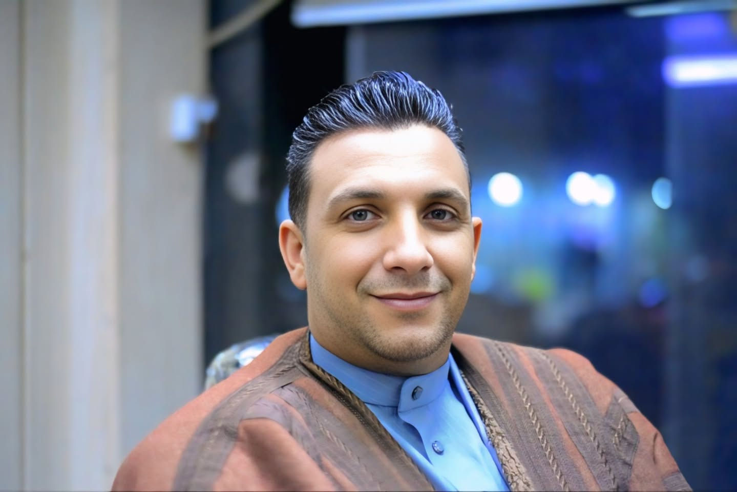 لكل زبائني ومتابعيني 
عرض لمدة أسبوع 
العرض يشمل 
حلاقه 
تنضيف بشره كامل أربعة مراحل 
مع صوره شخصيه بالكاميرا هديه كل هذا بسعر عشرة آلاف 
العرض ساري لمدة أسبوع من تاريخ غدا الأربعاء إلى الأربعاء المقبل 
***********
