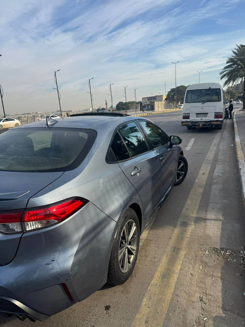 🚗 Toyota Corolla 2021

🔹 الموديل: 2021
🔹 المحرك: 2000 CC
🔹 اللون: نفطي
🔹 الوارد: أمريكي
🔹 المواصفات: فول أوبشن

✨ المواصفات والتجهيزات:
 • تشغيل عن بُعد
 • شاشة كبيرة
 • كامرة خلفية
 • تحكم ستيرن
 • شفتات ستيرن
 • ويل كروم
 • رادار أمامي
 • أنظمة قيادة (Sport / Eco / Normal)
 • وايرلس
 • مثبت سرعة
 • تحديد مسار
 • Auto Hold
 • بريك إلكتروني (دكمة)
 • Apple CarPlay
 • بصمة
 • فتحة سقف

🛠️ الحالة:
 • بدون شواصي
 • بدون لغد
 • القير مكفول
 • المحرك مكفول
 • حجر بلادي
 • الراديترات كلها على وضع الشركة

📍 المكان: بغداد
💰 السعر: 152 قابل للتفاوض البسيط

📞 للاستفسار: *********** بغداد, العراق
