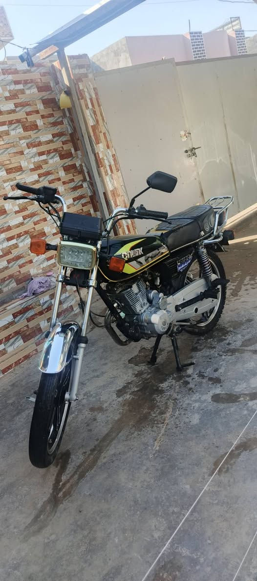 سلام عليكم دراجه يراني 5گير سعر 500بيه مجال المكان بغداد جرف الملح
***********
